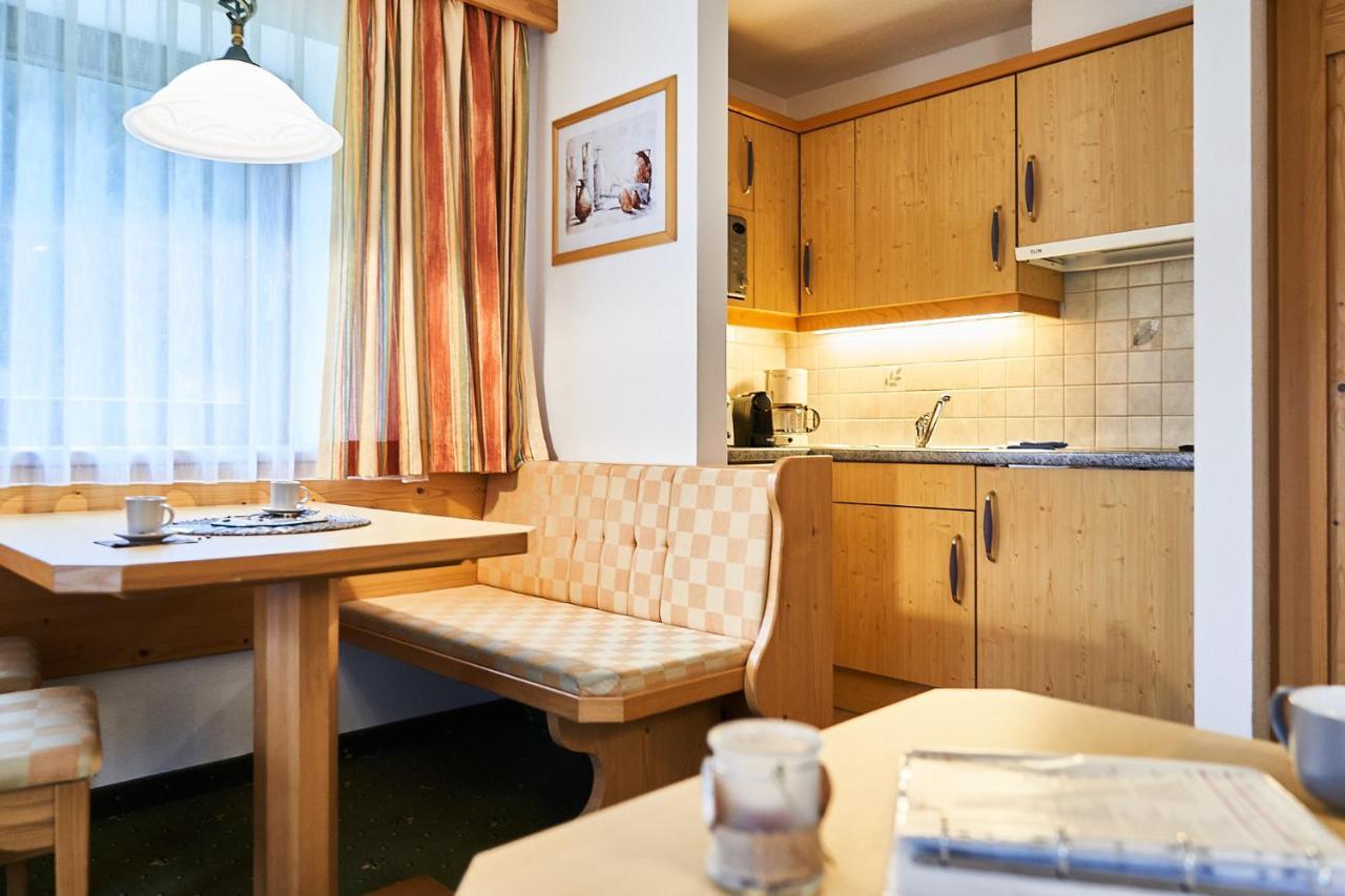 Haus Sonnenweg Apartment ลอยทัช ภายนอก รูปภาพ