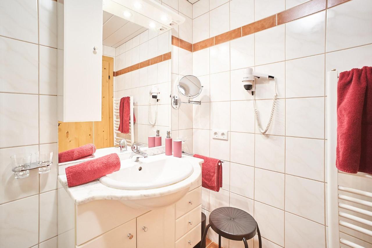 Haus Sonnenweg Apartment ลอยทัช ภายนอก รูปภาพ