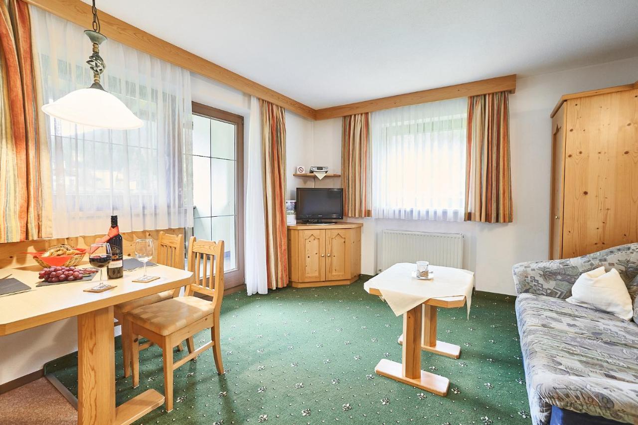Haus Sonnenweg Apartment ลอยทัช ภายนอก รูปภาพ